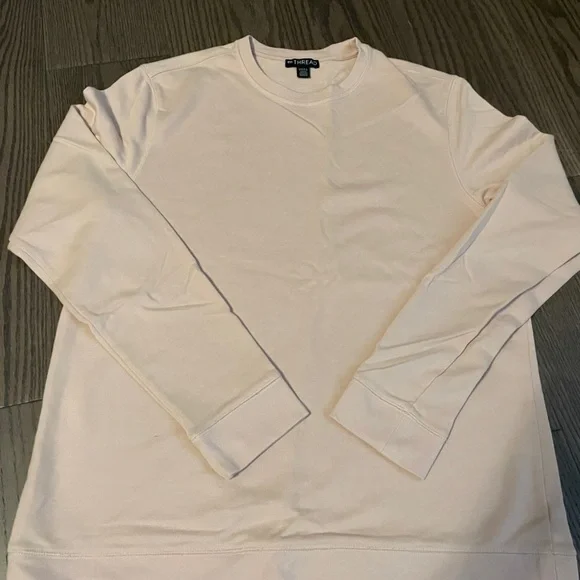 Men’s enThread Crewneck - Picture 2 of 3